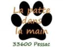 LA PATTE DANS LA MAIN